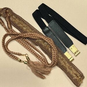 NWT- Belt Set